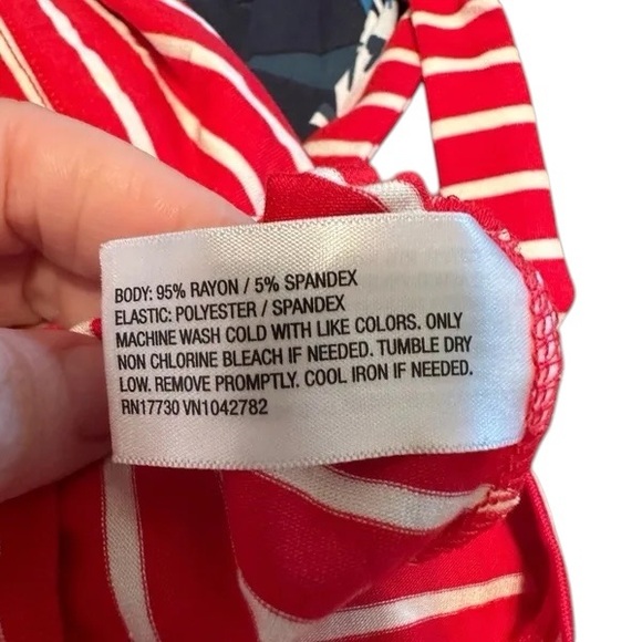 Isabel maternity Womens Tank Top Shoulder Tie Striped Red White Size Large - Picture 8 of 8